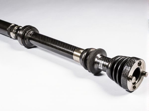 Tubular Shaft vs. Carbon Fiber Shaft in Car Driveshafts: What Are the Differences?