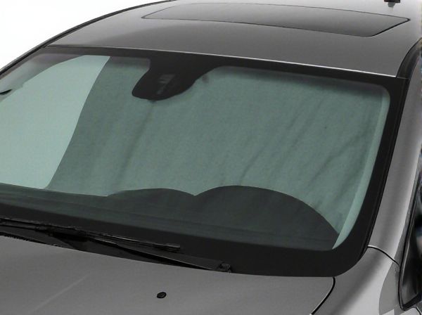 UV Filtering Windshield vs. Standard Windshield: What Is the Difference?