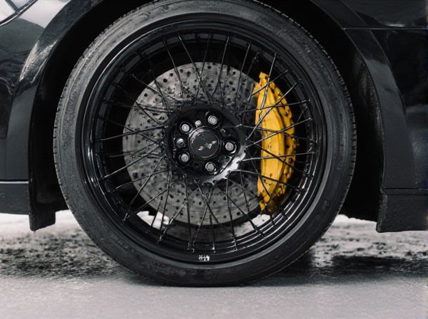 Wire-Spoke vs. Turbo Fan Car Wheels: What Is the Difference?